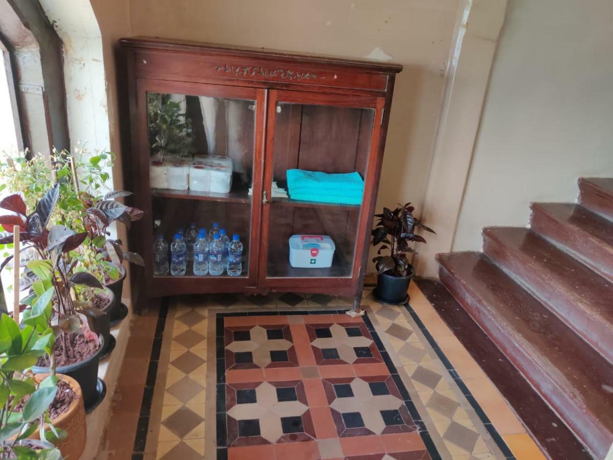 Hebbar'S Heritage Home Мумбаи Экстерьер фото